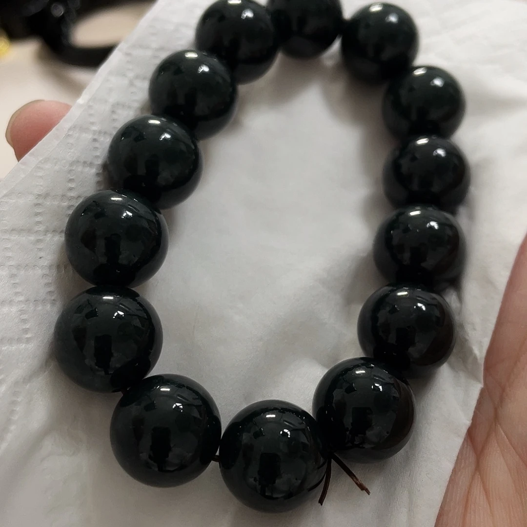 翡翠未镶嵌颈饰翡翠16