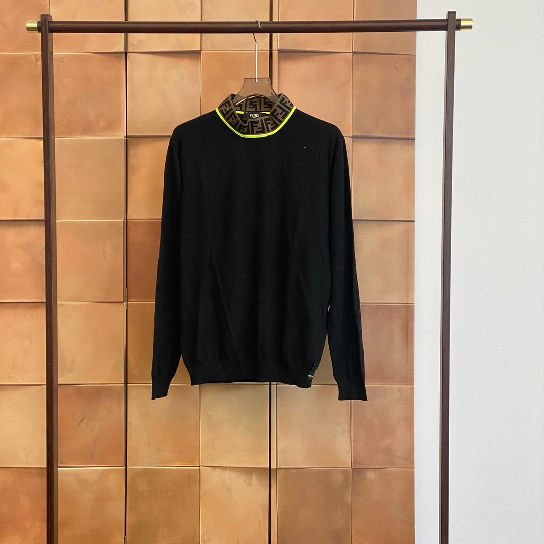 99新 FENDI/芬迪 黑色领口老花拼接羊毛针织毛衣/52码/99新/30591