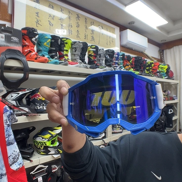 K***.海绵艾科瑞2代风镜