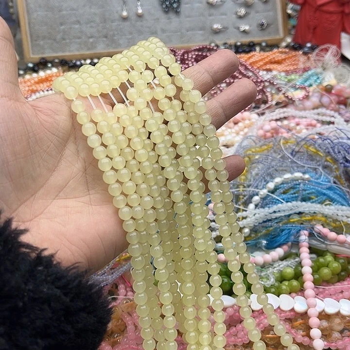 玛瑙/玉髓珠宝半成品未镶嵌一条6mm黄口和田玉