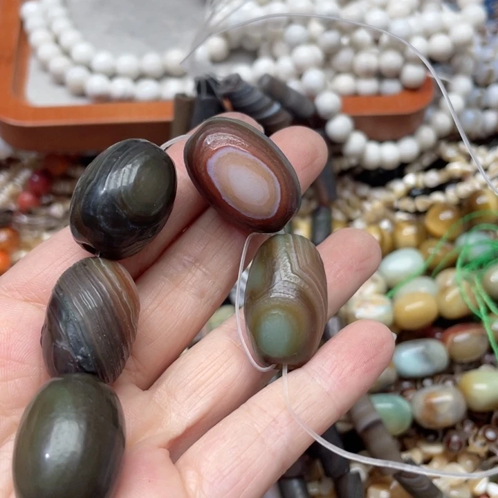 玛瑙/玉髓合金珠宝半成品一颗18x26m玛瑙桶珠