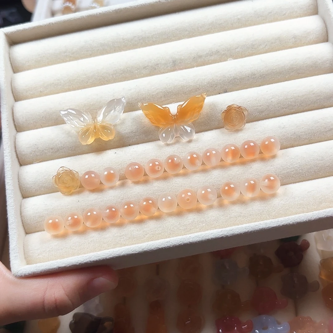 未镶嵌颈饰玛瑙/玉髓