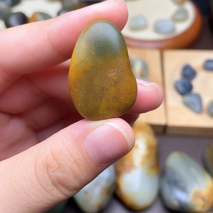 颈饰未镶嵌和田玉6