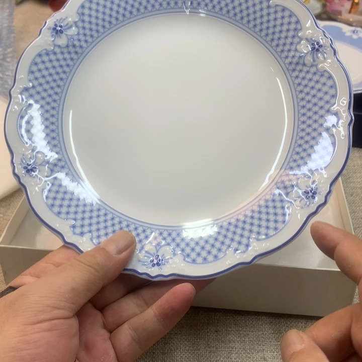 金瓷阁家的美丽瓷器