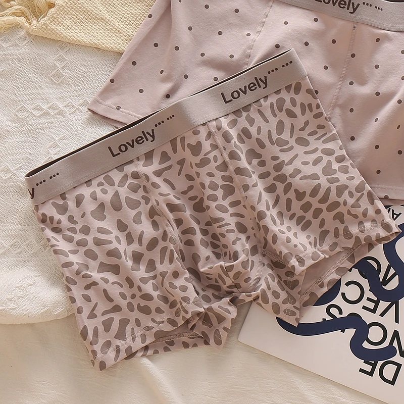 豹纹男士内裤平角裤2025新款春夏新时尚性感男生格子中腰四角裤头