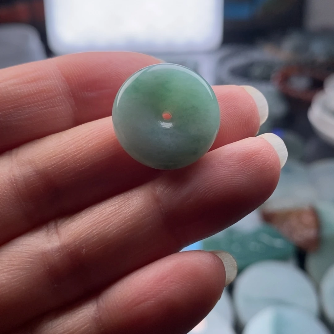 定制翡翠未镶嵌小扣子