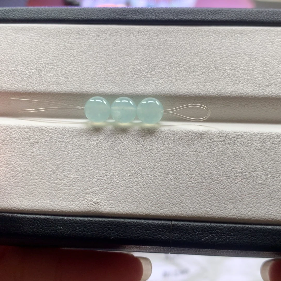 翡翠未镶嵌手链6mm