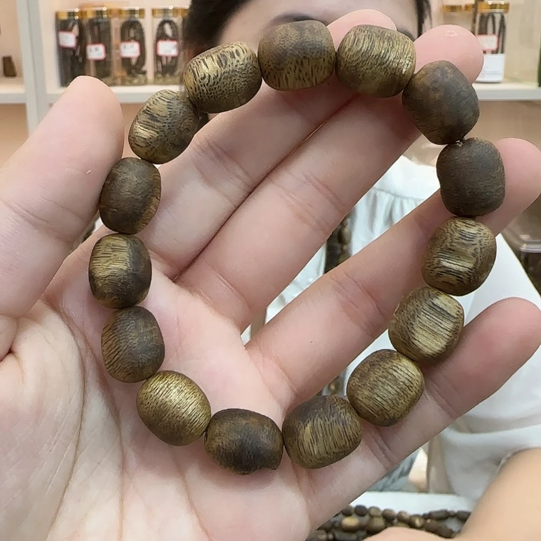 手串沉香高山老白棋留疤单圈