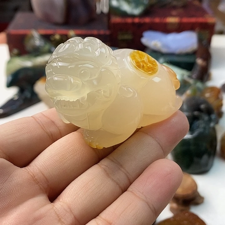 未镶嵌颈饰玛瑙/玉髓