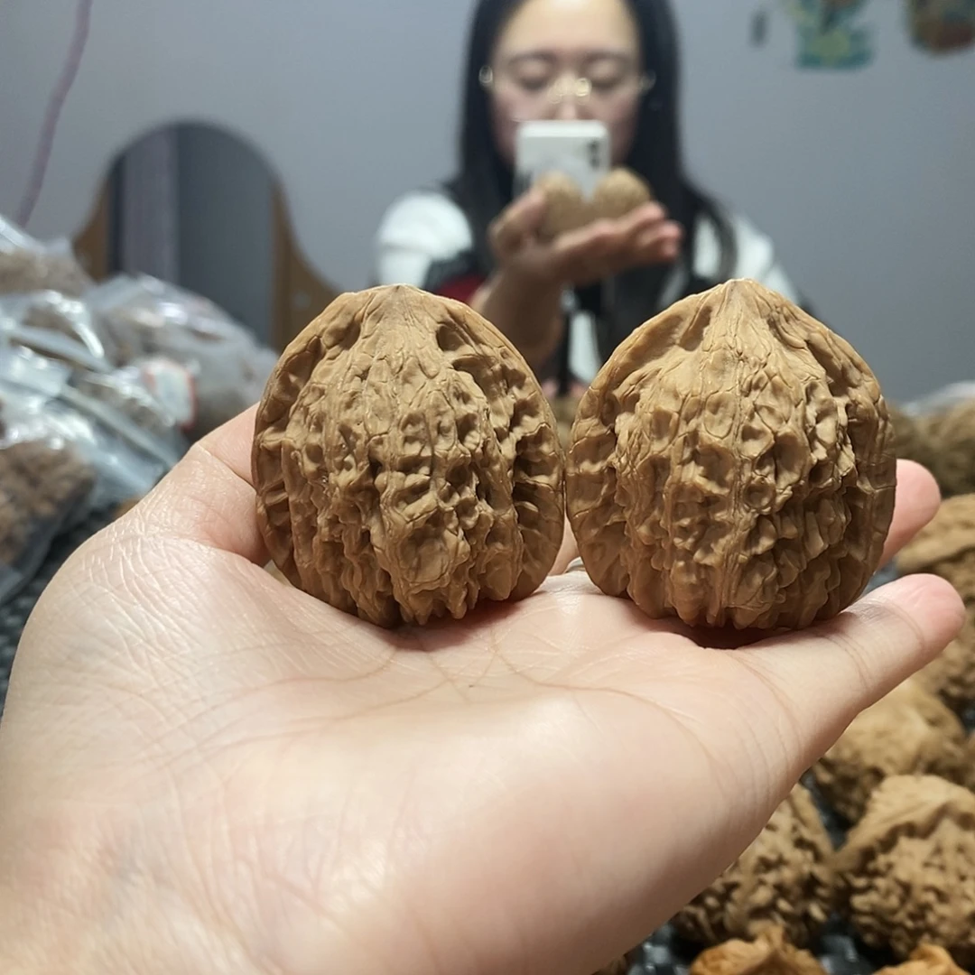 桃核吊坠靠山王42