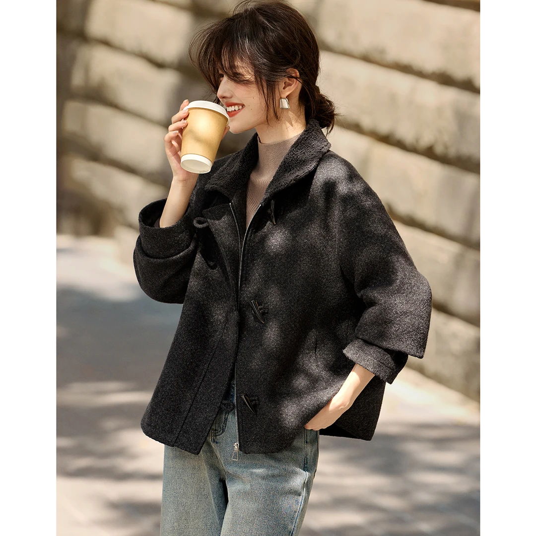 XWI/欣未【直播】优雅知性减龄毛领夹棉呢外套24冬季保暖显瘦呢外套