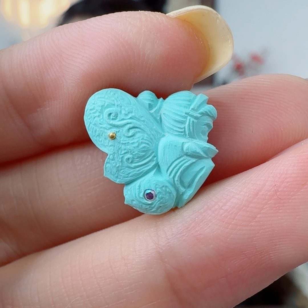 绿松石未镶嵌珠宝奇石