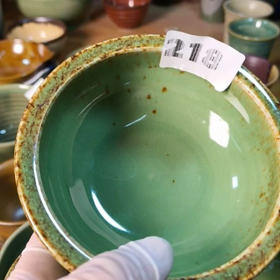 白***的瓷片磁州窑五厂盘碗壶杯有瑕疵