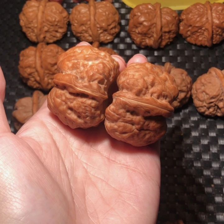 文玩核桃把件超大腿超粗愣肉球蛤蟆42