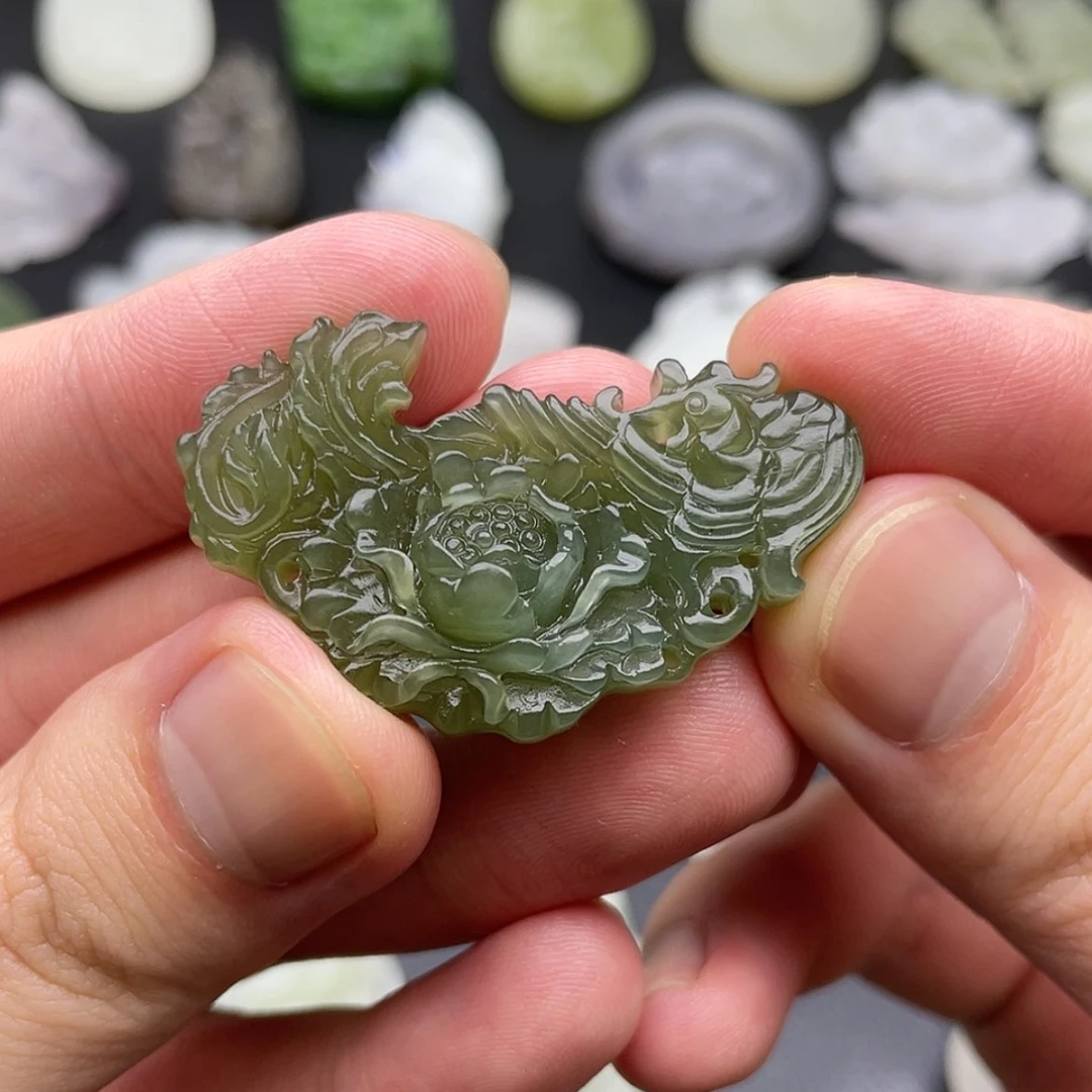 【闪购商品】颈饰未镶嵌和田玉