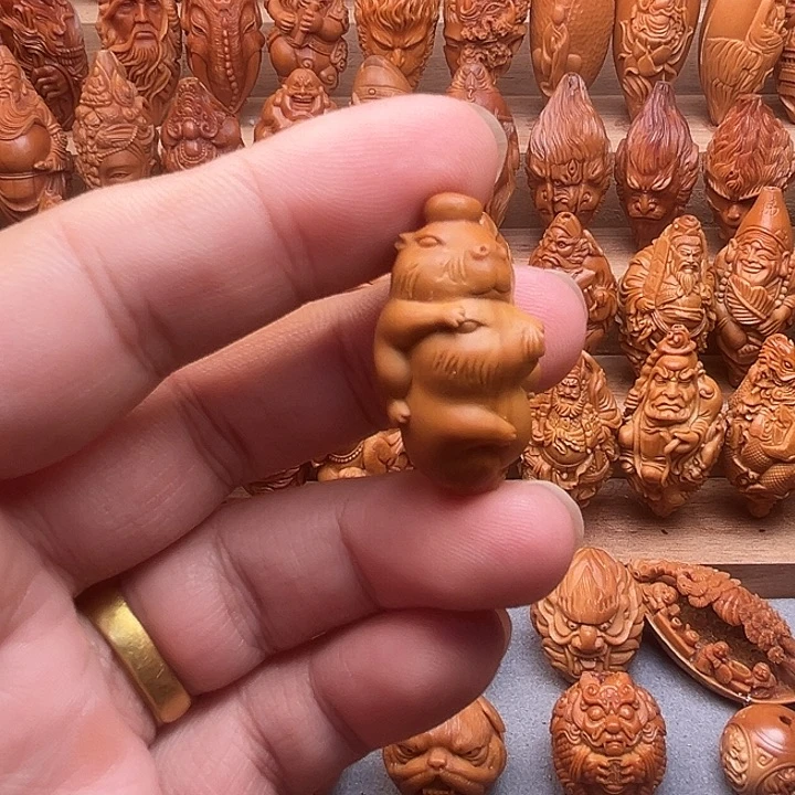 吊坠橄榄核19尺寸的