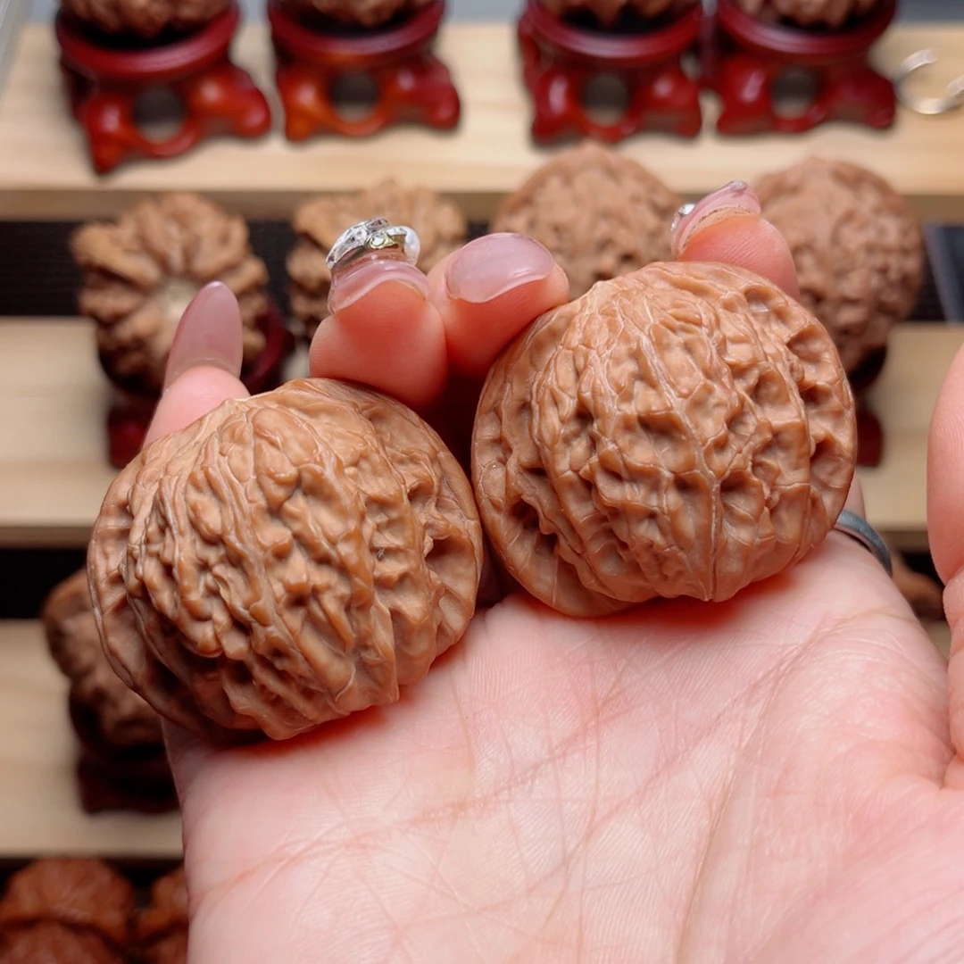 文玩核桃吊坠磨盘