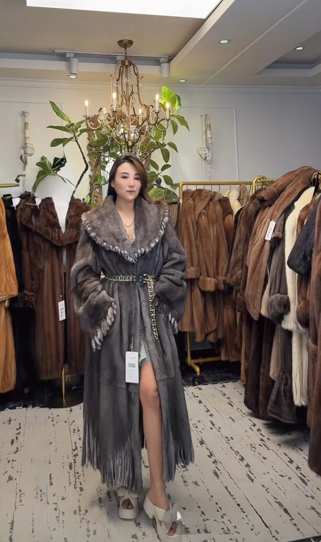 G035 貂皮大衣 衣长120 胸围110 中古皮草