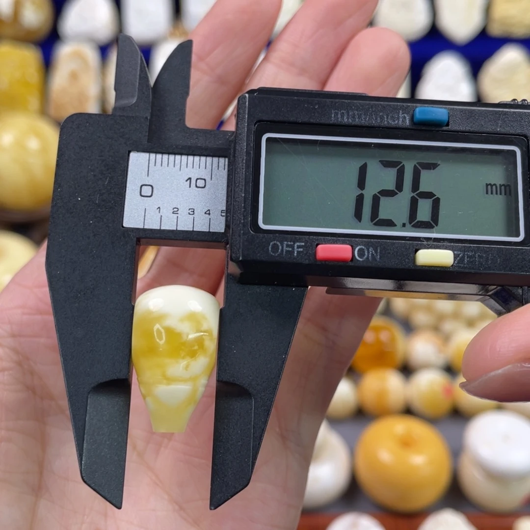 蜜蜡裸石未镶嵌琥珀蜜蜡三通