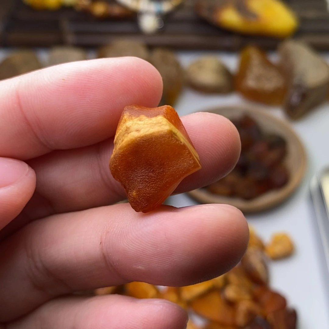 魔***静定制琥珀天然蜜蜡