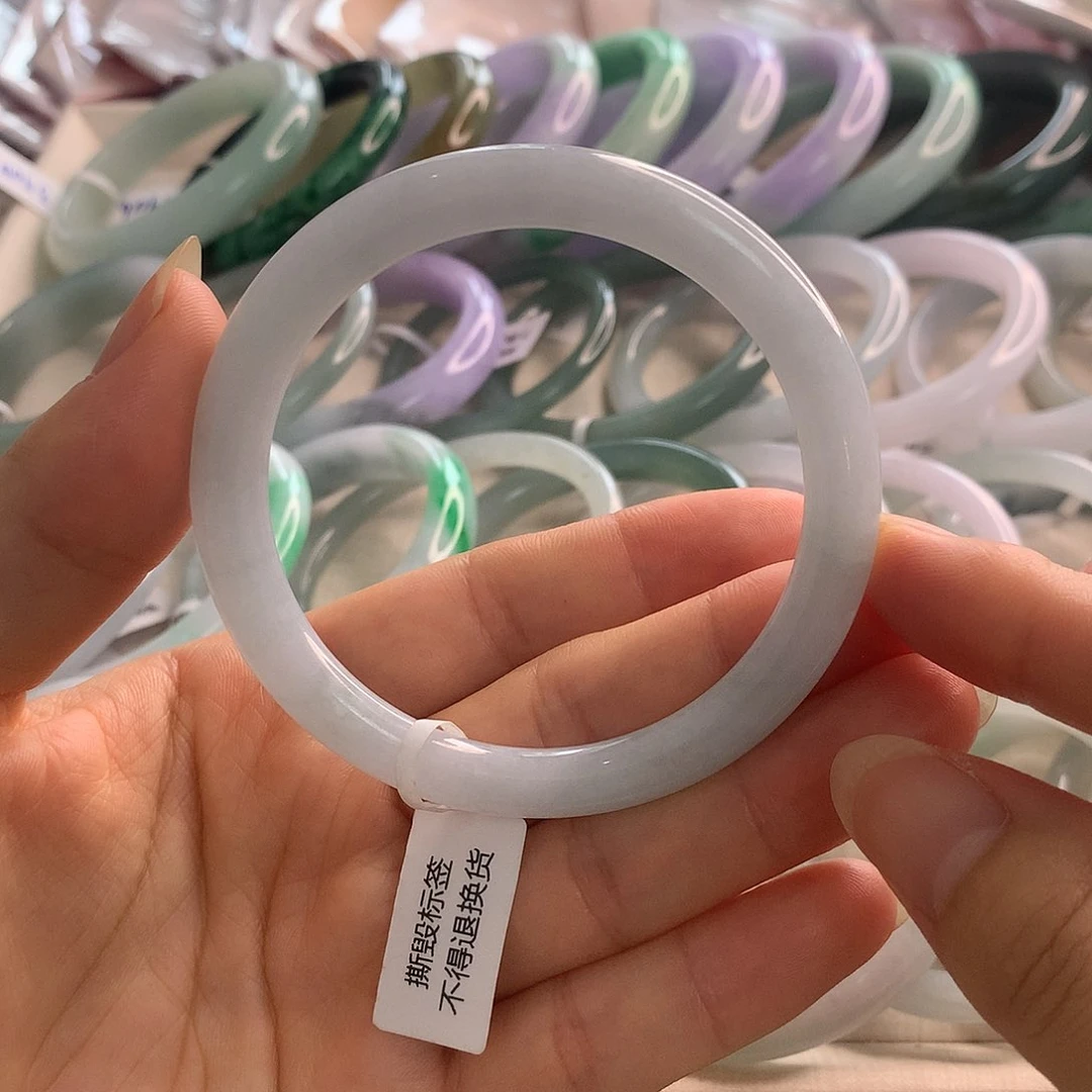 翡翠手镯未镶嵌圆条56