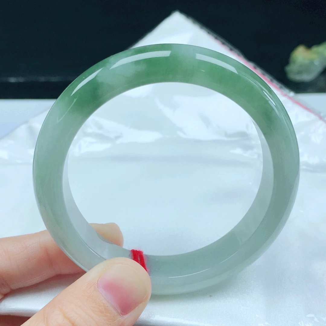 未镶嵌手镯翡翠55