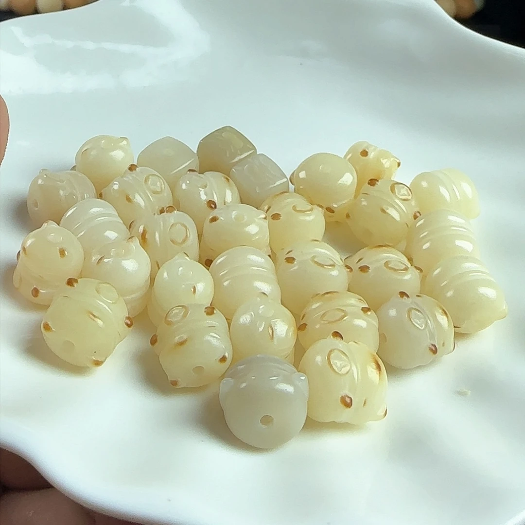 菩提根/象牙果手串卡12炭烧招财猫10颗