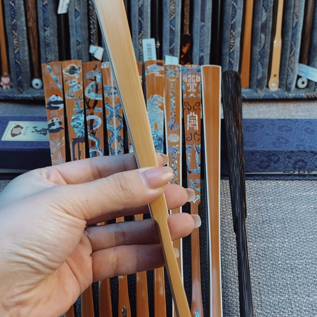 扇子手工制作工艺精湛制作