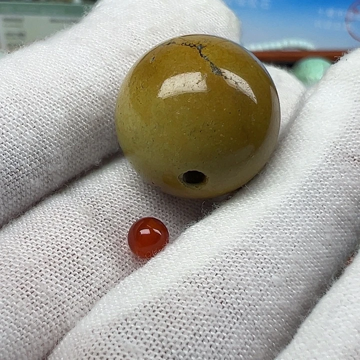 未镶嵌配饰17.7南红玛瑙