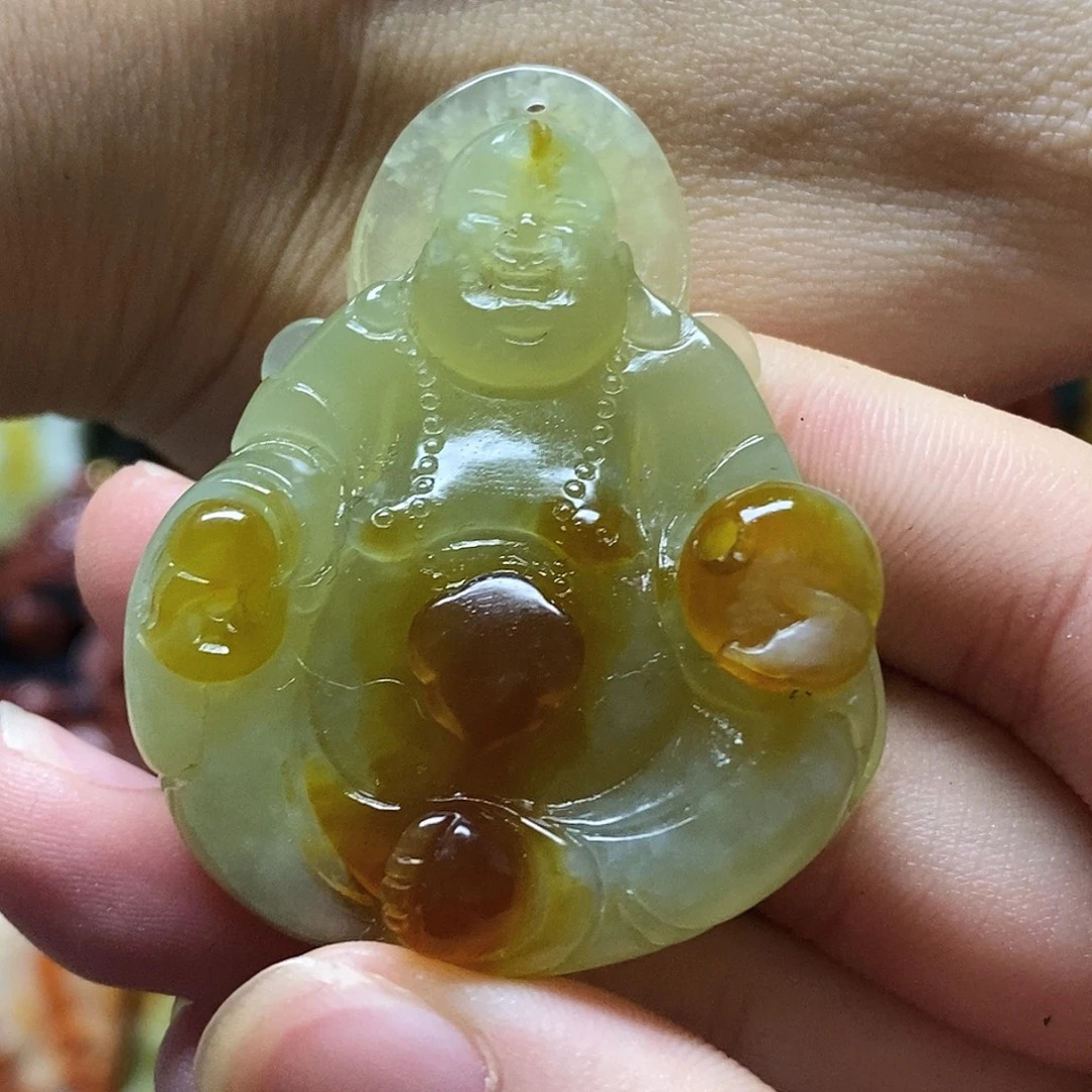 岫玉未镶嵌吊坠(赠链)