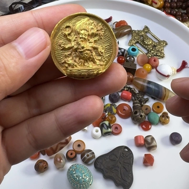 大叶紫檀（黑酸枝木类）扎西德勒