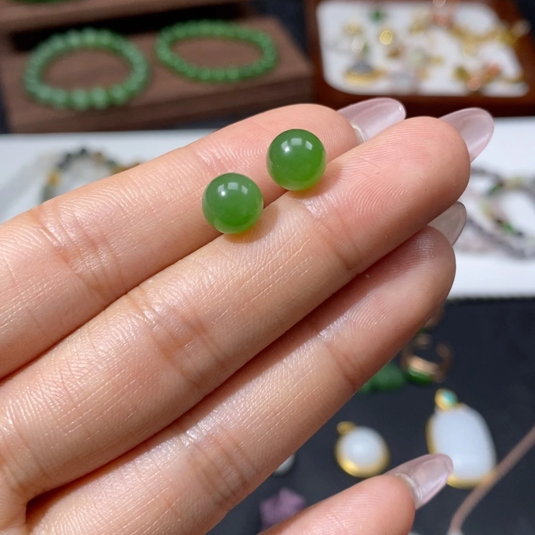 和田玉18K金镶嵌耳饰