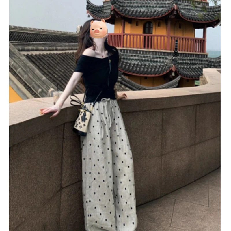 法式一字肩黑色短袖T恤女夏季2025新款爆款修身显瘦辣妹露肩上衣