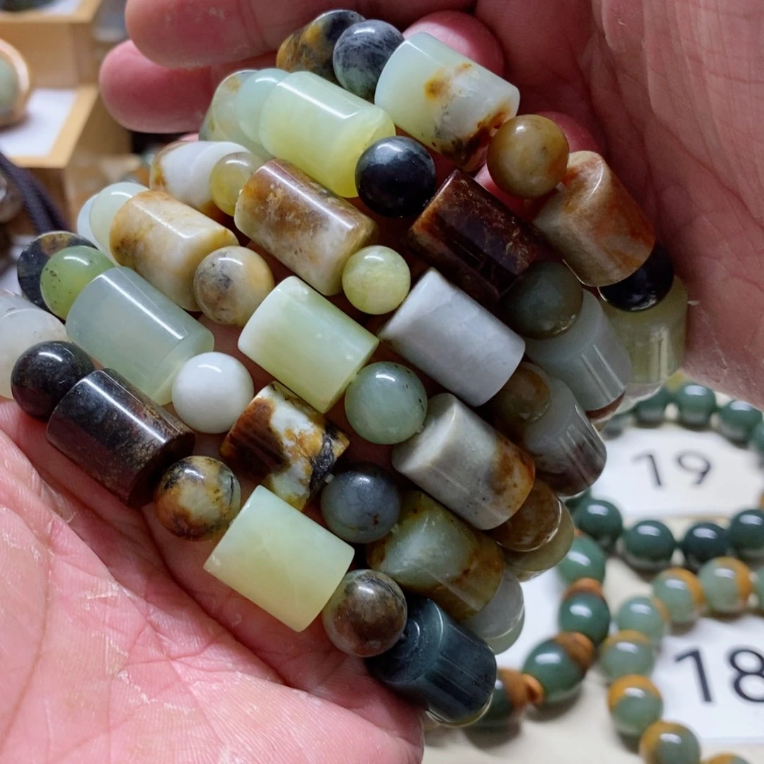 未镶嵌蛇纹石玉手串随机发一