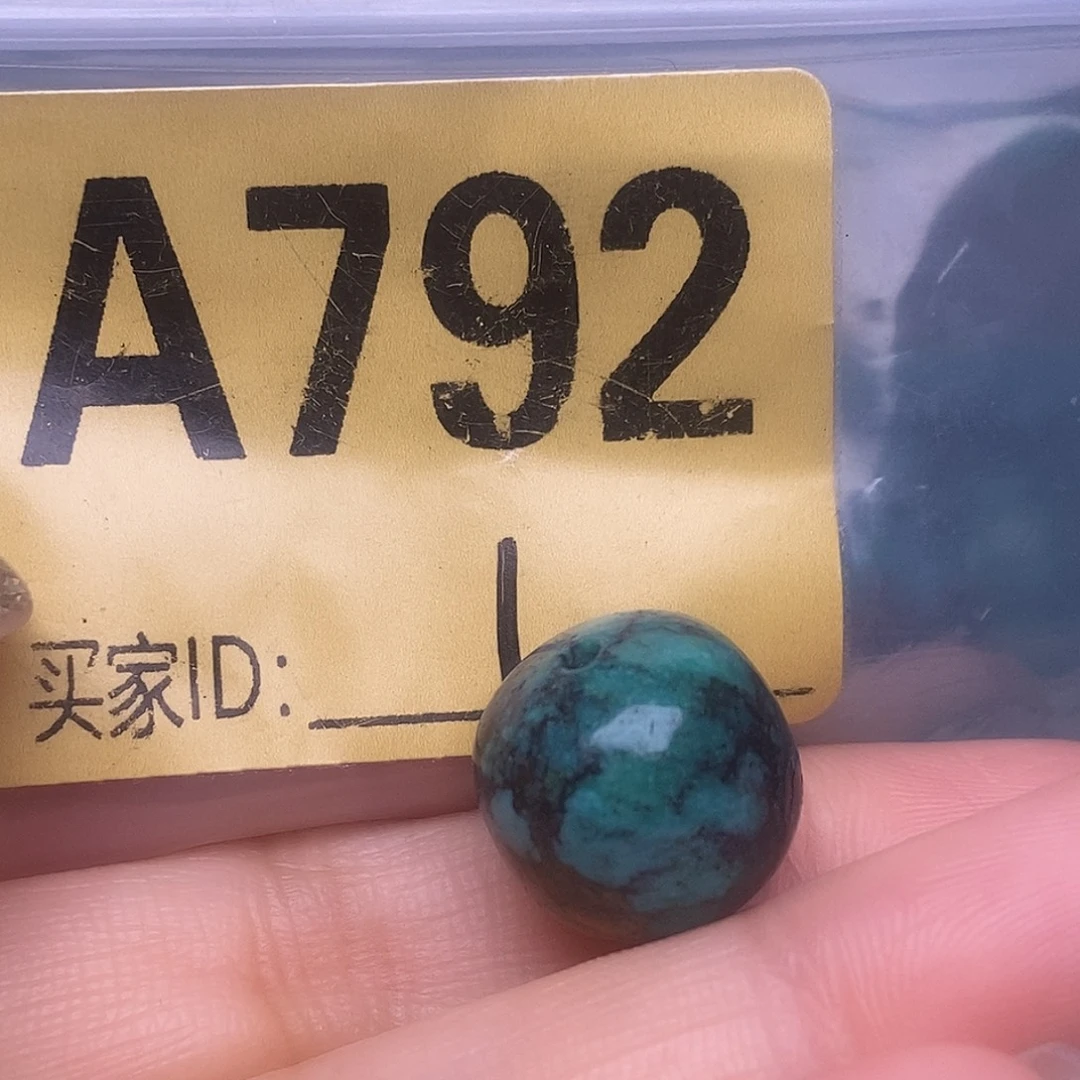 十堰原生态绿石头特色手工配饰