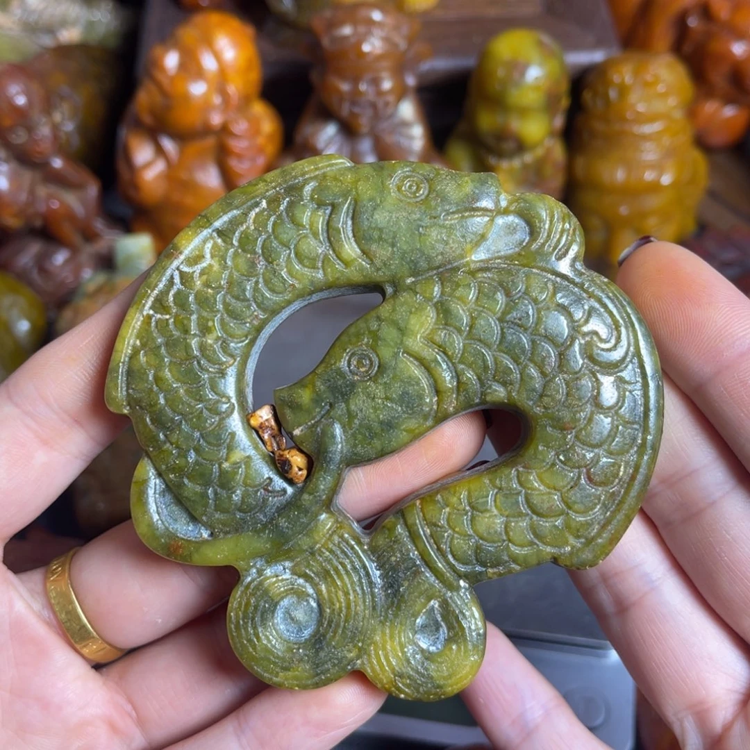 蛇纹石玉合金颈饰