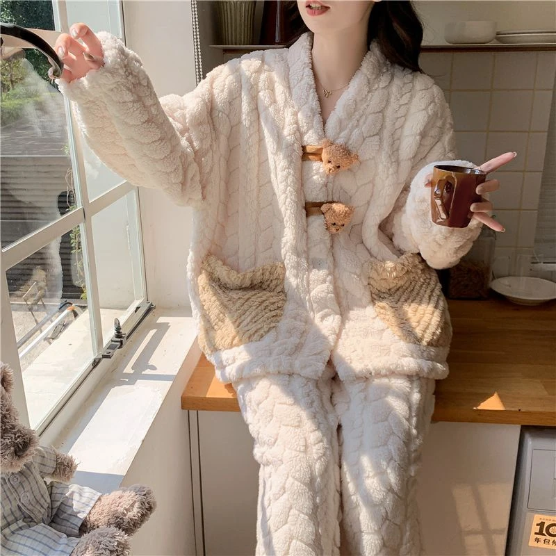 网红小熊睡衣女冬珊瑚绒加厚法兰绒秋冬季学生韩版保暖家居服套装