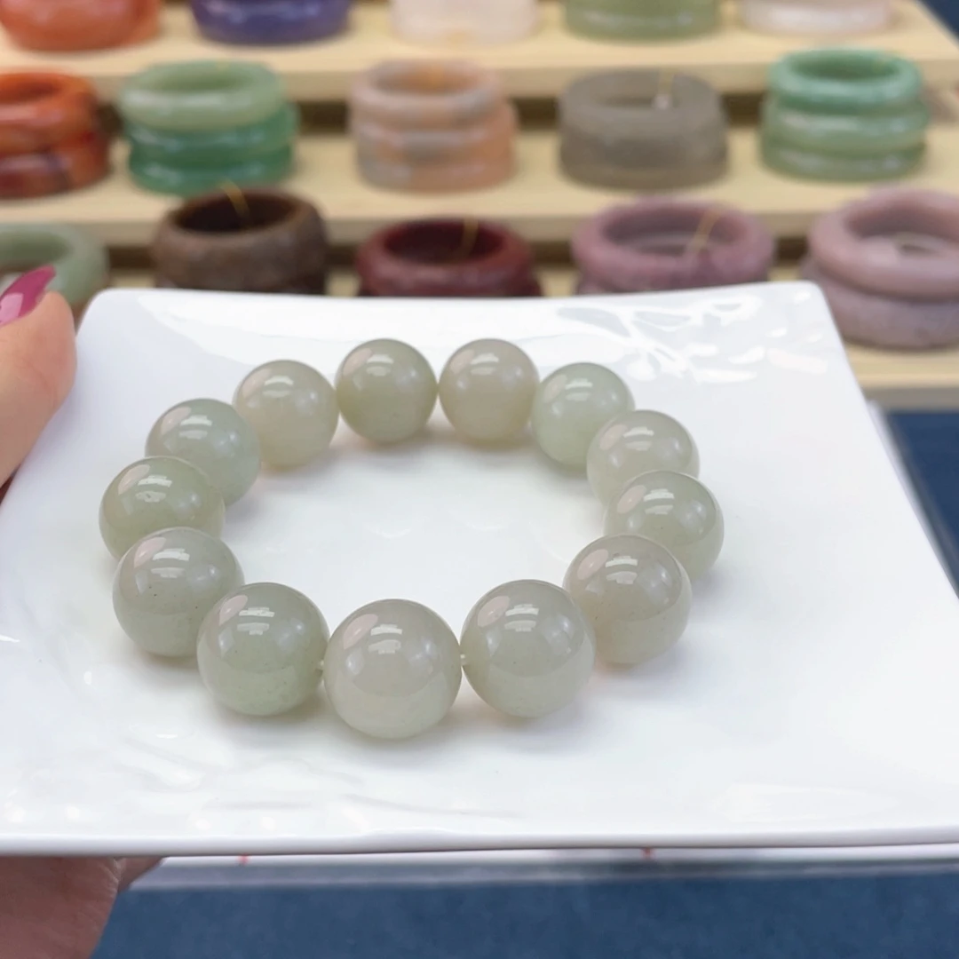 石英质玉未镶嵌手镯