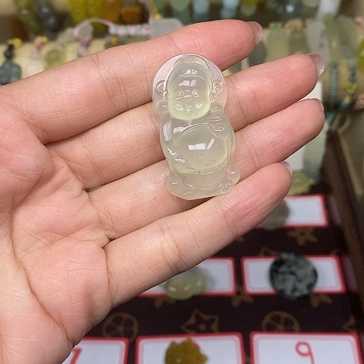 未镶嵌蛇纹石玉项链吊坠