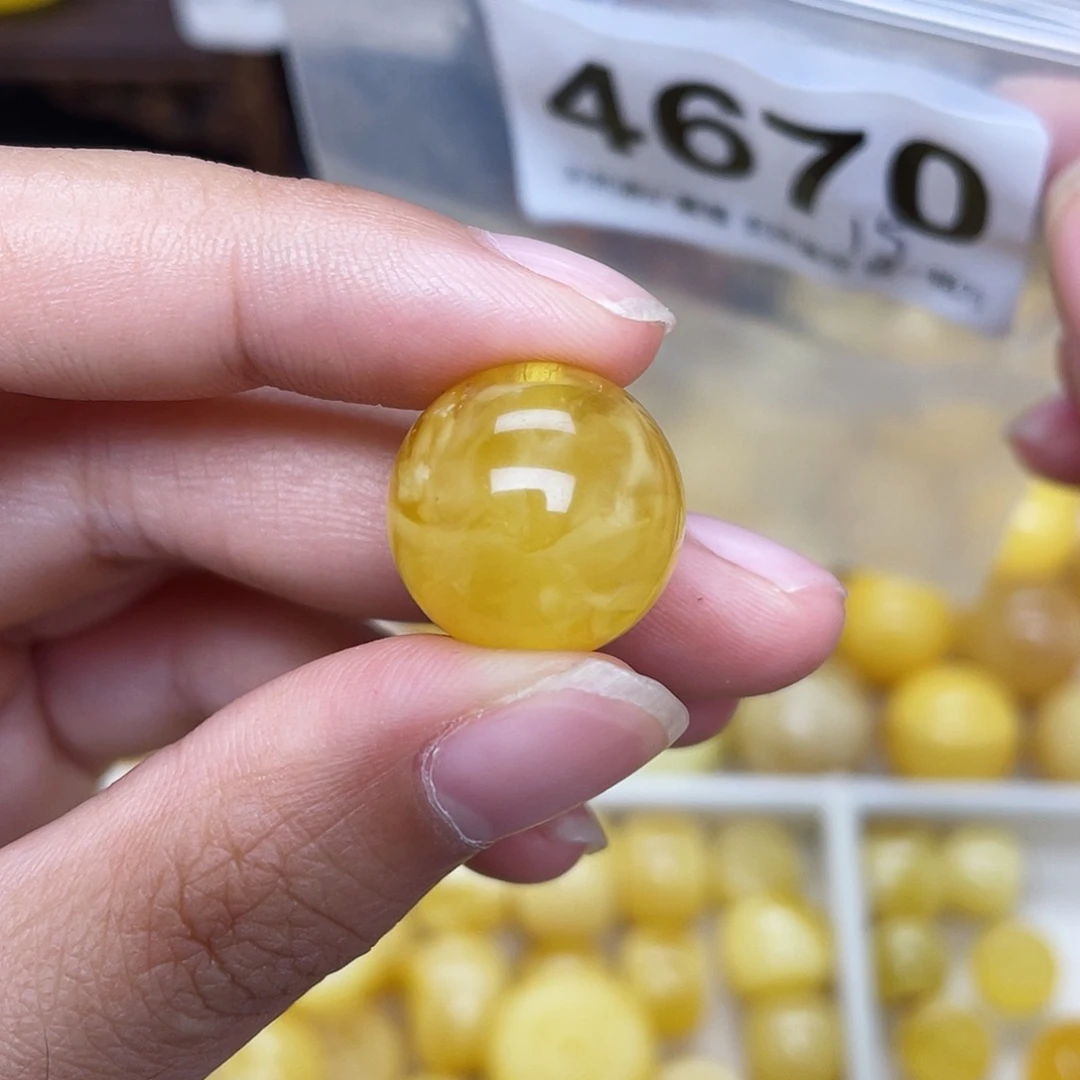 蜜蜡未镶嵌珠宝奇石粉16.8