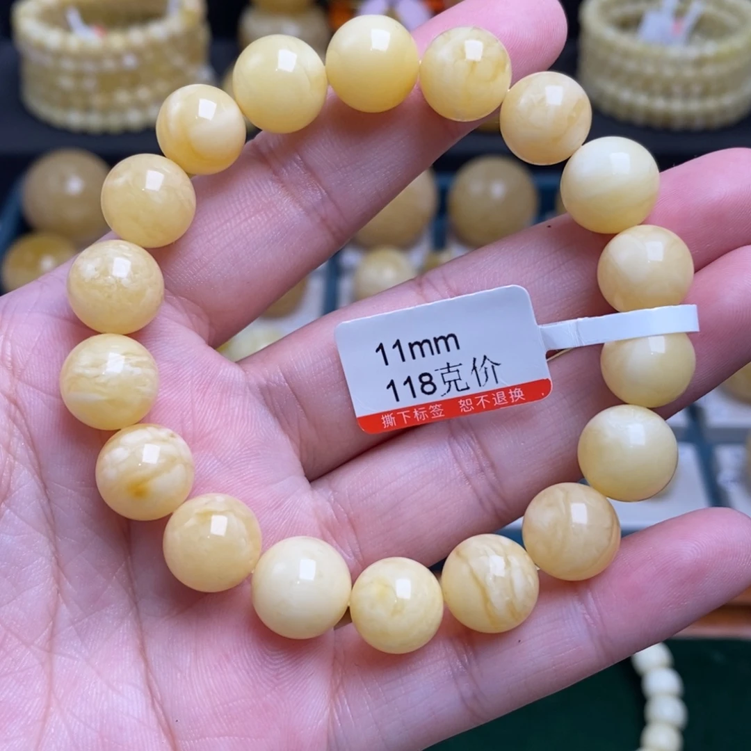 蜜蜡未镶嵌珠宝奇石