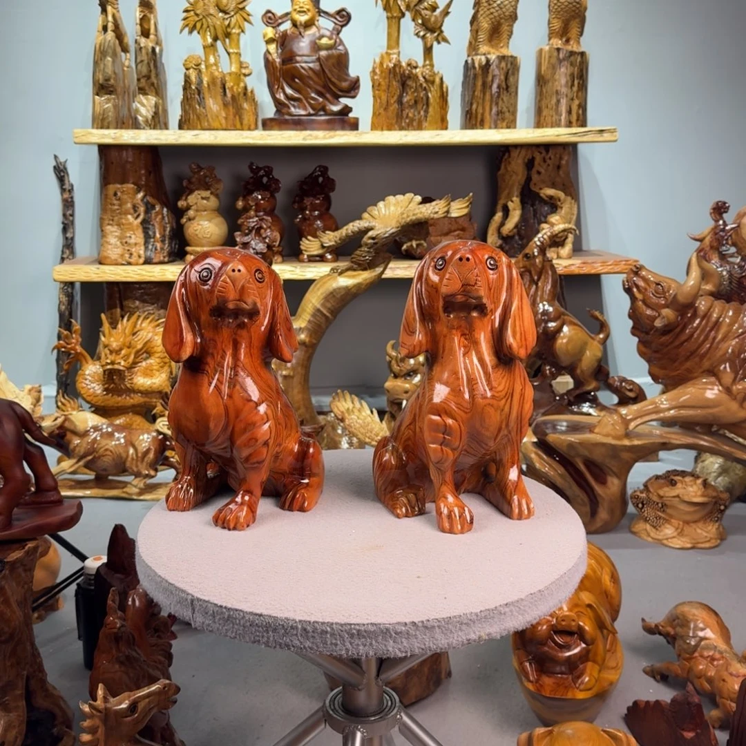 六***哥木材香樟木狗一对