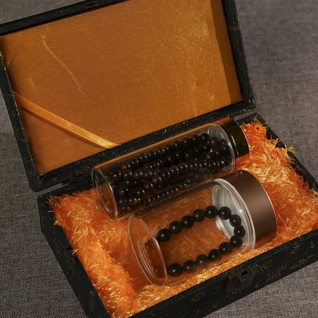 【必拍款】帝W级越南芽庄黄奇楠玉化沉香0,8多圈+1.2单國设计款