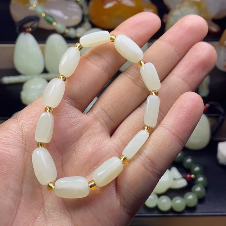 和田玉（糖玉）未镶嵌手链