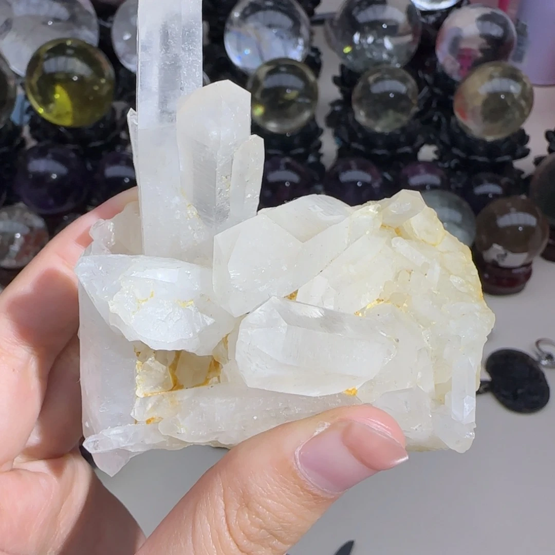 水晶摆件未镶嵌a533