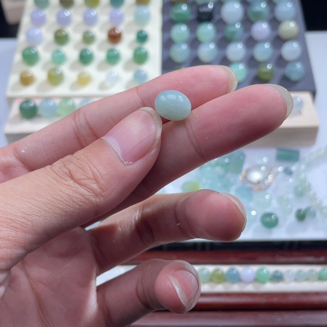 散珠翡翠卡10.4x7.8 鼓珠 单颗
