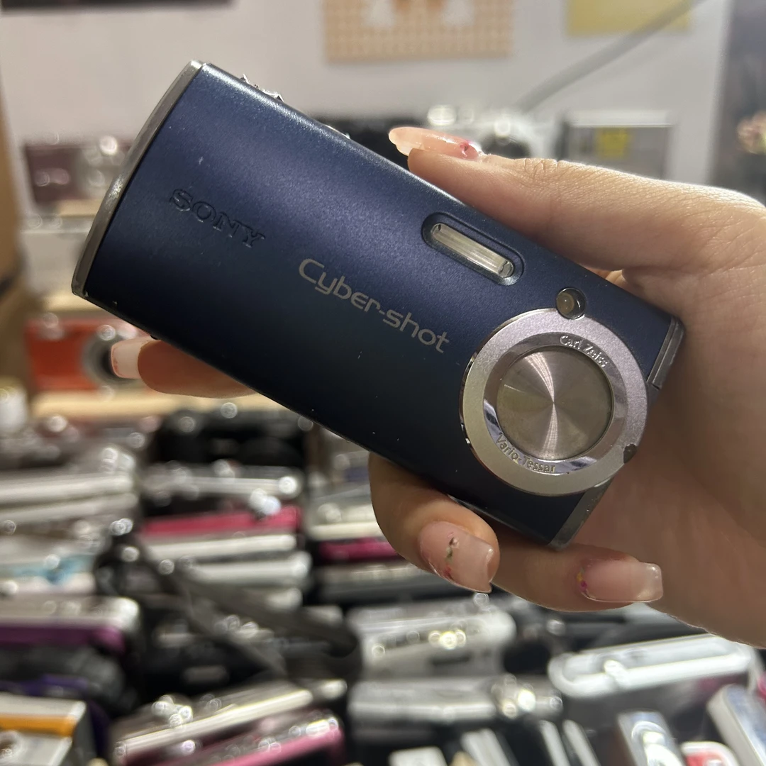 9新 Sony/索尼 索尼L1海军蓝400万像素3倍光学变焦