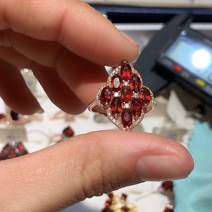 银S925镶嵌戒指石榴石