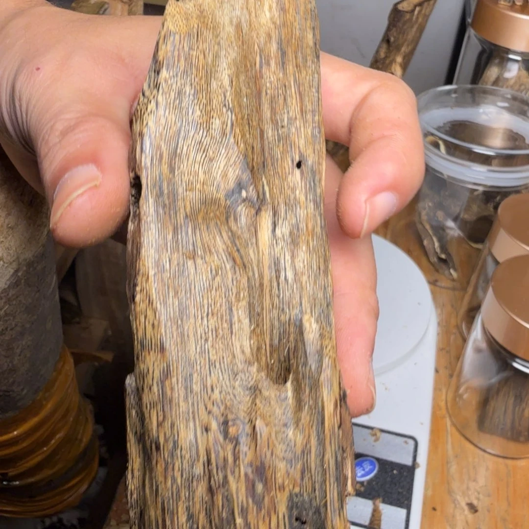 沉香块料沉香块料