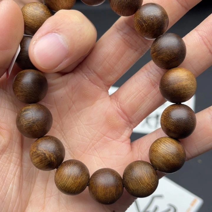 沉香沉香碎屑虫漏